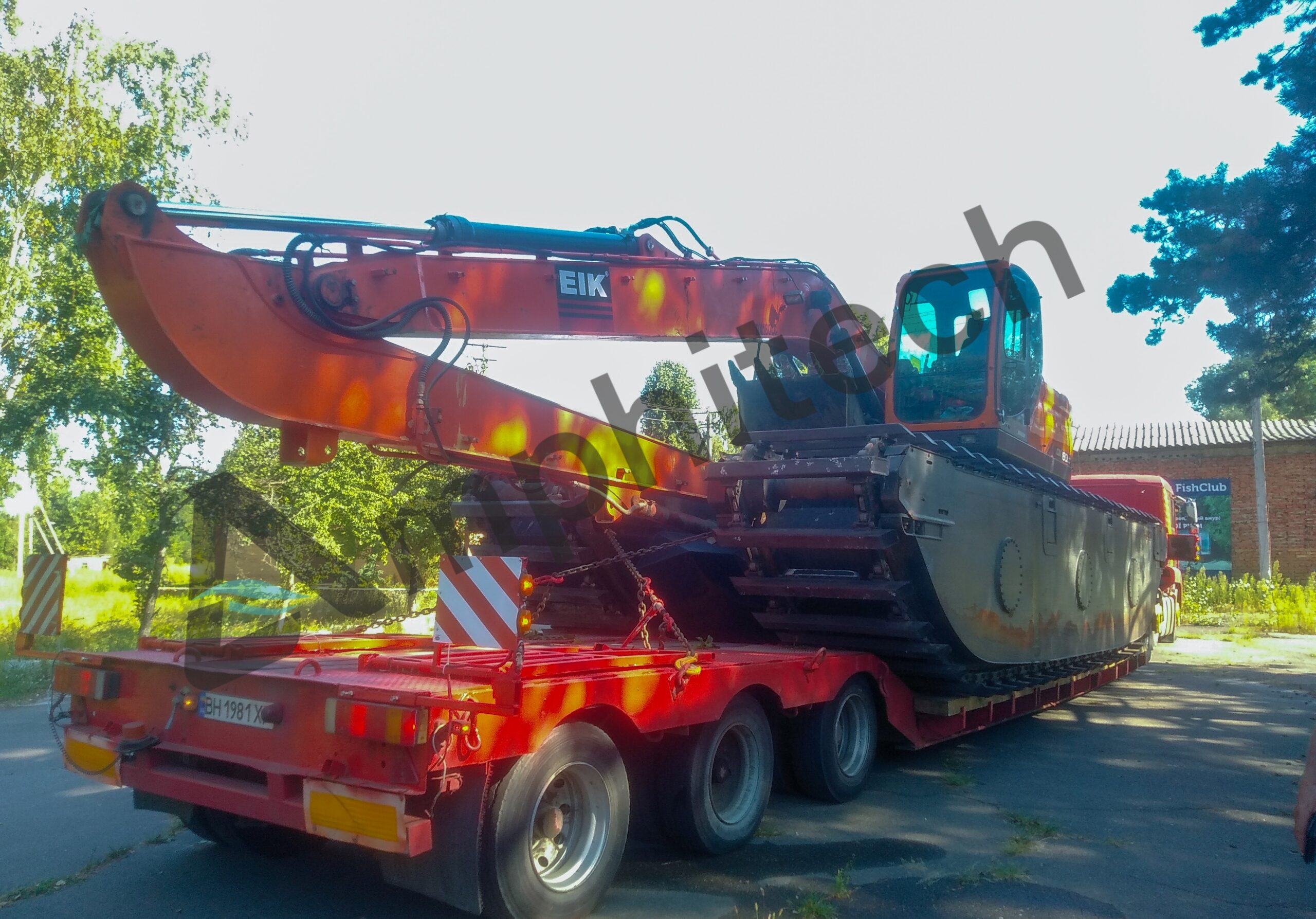 Дусан на тралле